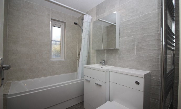 2 bedroom first floor maisonette